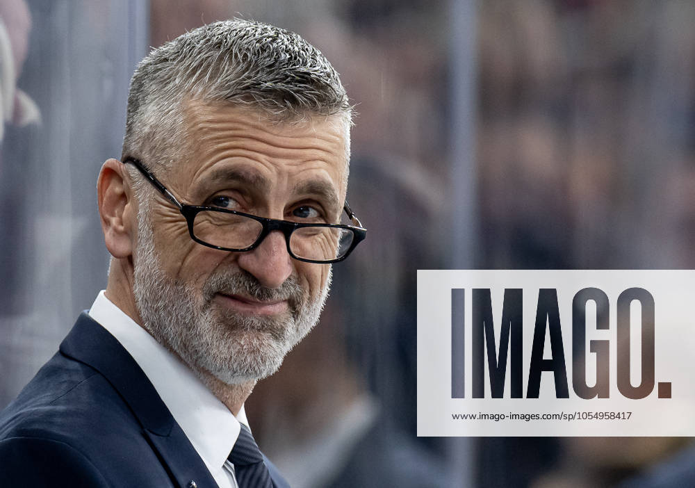 Mark French Head Coach, ERC Ingolstadt Panther Portrait Portraet GER, EHC Red Bull Muenchen vs ERC Ingolstadt, Ice Hockey, DEL, Matchday 24, Season 2024 2025, 08 12 2024 GER, EHC Red Bull Muenchen vs ERC Ingolstadt, Ice Hockey, DEL, Matchday 24, Season 2024 2025, 08 12 2024 Muenchen