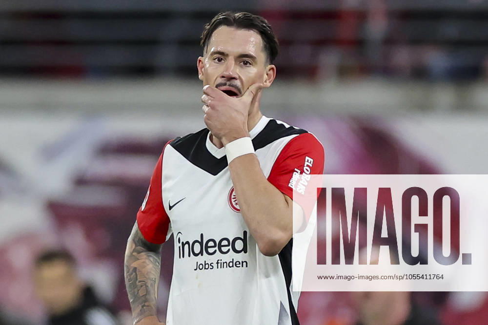Robin Koch Eintracht Frankfurt looks dejected, Bundesliga, RB Leipzig v Eintracht Frankfurt, Red Bull Arena, December 15, 2024 in Leipzig, Germany Photo by Marco Steinbrenner DeFodi Images Robin Koch Eintracht Frankfurt looks dejected, Bundesliga, RB Leipzig v Eintracht Frankfurt, Red Bull Arena, December 15, 2024 in Leipzig, Germany Photo by Marco Steinbrenner DeFodi Images DFL regulations prohibit any use of photographs as image sequences and or quasi video Defodi 700 leipzig frank 20241215 032 Defodi-700 DFL regulations prohibit any use of photographs as image sequences and or quasi-video.