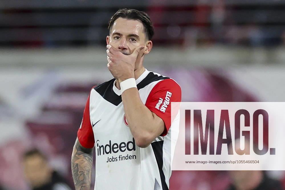 Robin Koch Eintracht Frankfurt looks dejected, Bundesliga, RB Leipzig v Eintracht Frankfurt, Red Bull Arena, December 15, 2024 in Leipzig, Germany Photo by Marco Steinbrenner DeFodi Images Robin Koch Eintracht Frankfurt looks dejected, Bundesliga, RB Leipzig v Eintracht Frankfurt, Red Bull Arena, December 15, 2024 in Leipzig, Germany Photo by Marco Steinbrenner DeFodi Images DFL regulations prohibit any use of photographs as image sequences and or quasi video Defodi 700 leipzig frank 20241215 159 Defodi-700 DFL regulations prohibit any use of photographs as image sequences and or quasi-video.