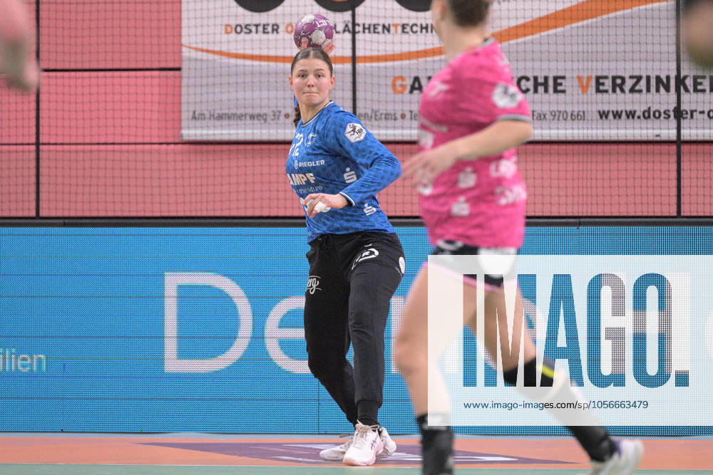 Marie Kristin Weiss TusSies Metzingen, 12 in goal TusSies Metzingen vs Sport Union Neckarsulm, handball, HBF, 10 league matchday, 2024 2025 season, 29 12 2024 TusSies Metzingen vs Sport Union Neckarsulm, handball, HBF, 10 league matchday, 2024 2025 season, 29 12 2024 Tuebingen