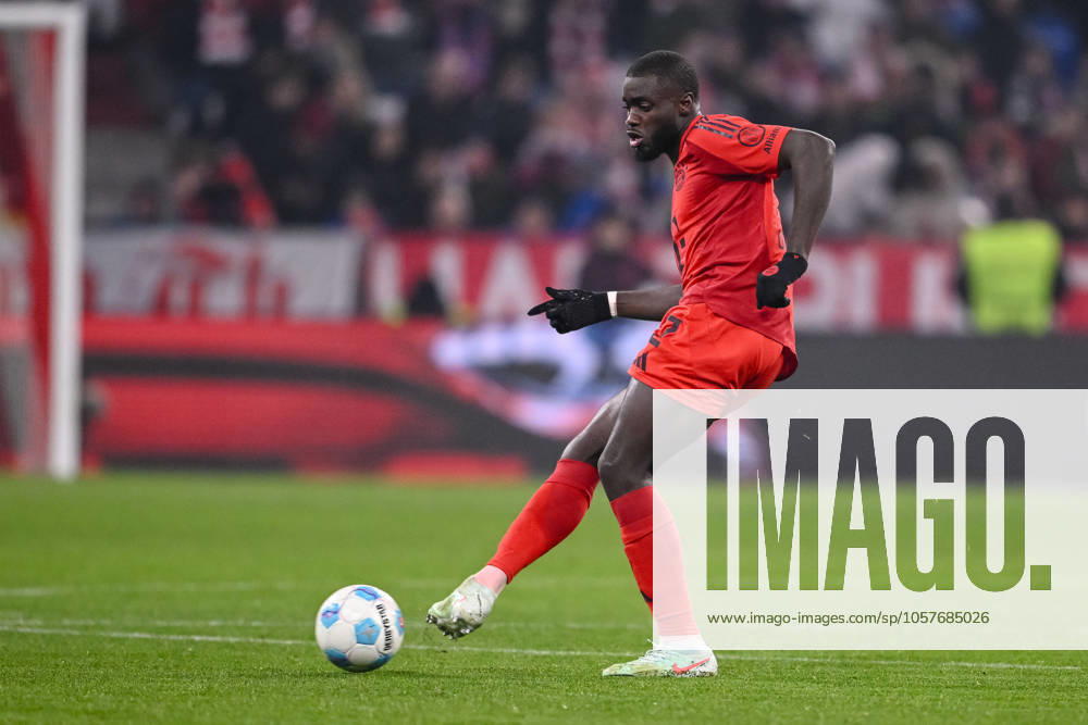 Dayot Upamecano FC Bayern Muenchen in action, on the ball, individual action during the Bundesliga 1 match between FC Bayern München and TSG 1899 Hoffenheim, Allianz Arena on January 15, 2025 in Munich, Germany Photo by Harry Langer DeFodi Images Dayot Upamecano FC Bayern Muenchen controls the Ball during the Bundesliga match between FC Bayern München and TSG 1899 Hoffenheim at Allianz Arena on January 15, 2025 in Munich, Germany Photo by Harry Langer DeFodi Images DFL regulations prohibit any use of photographs as image sequences and or quasi video Defodi 541 FCBTSG20250115 416 Defodi-541 DFL regulations prohibit any use of photographs as image sequences and or quasi-video.
