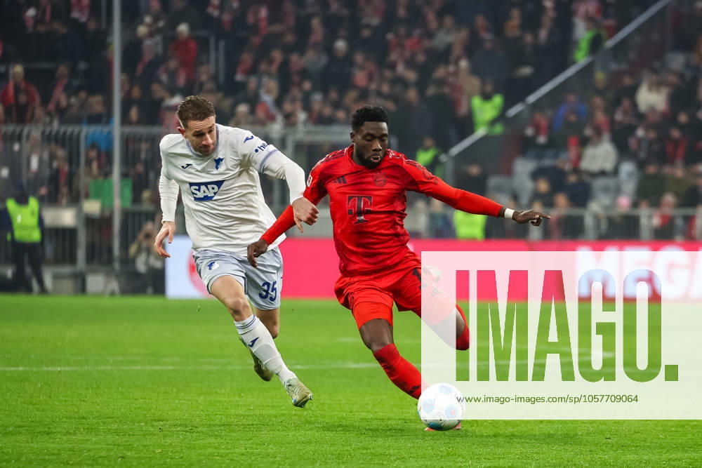 Alphonso Davies FC Bayern Muenchen, 19 with ball with Arthur Chaves TSG Hoffenheim, 35 , GER, FC Bayern Muenchen vs TSG Hoffenheim, Football, Bundesliga, Matchday 17, Season 2024 2025, 15 01 2025, , GER, FC Bayern Muenchen vs TSG Hoffenheim, Football, Bundesliga, Matchday 17, Season 2024 2025, 15 01 2025 Muenchen