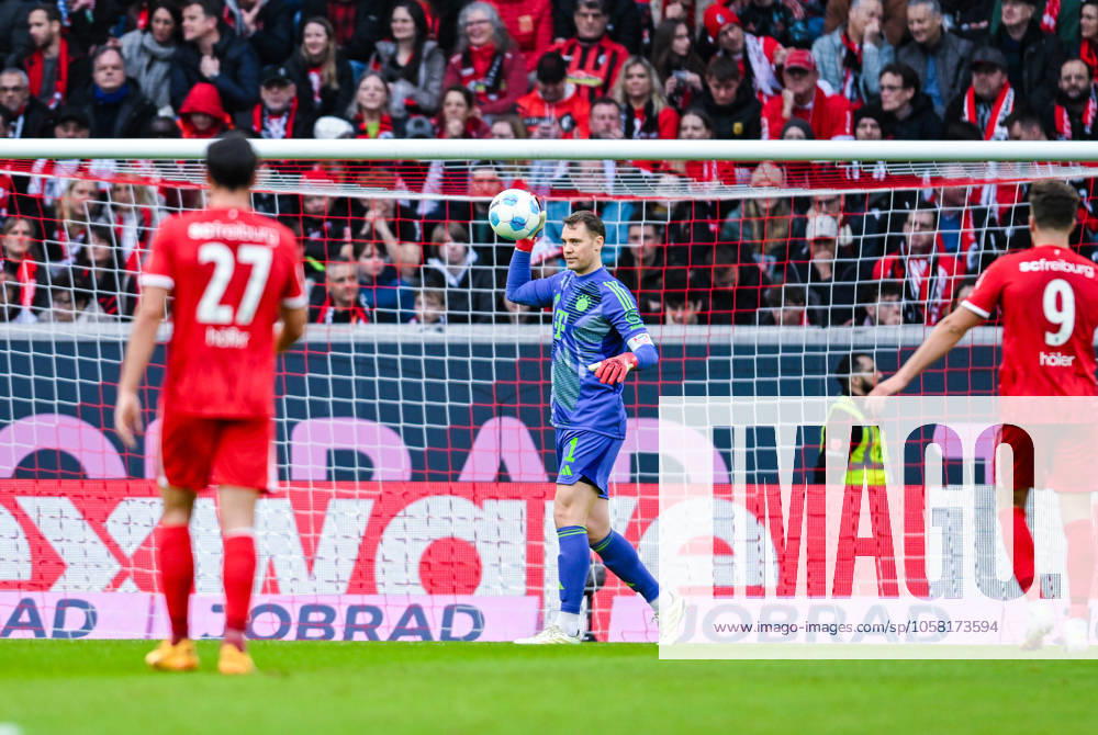Goalkeeper Manuel Neuer FC Bayern Muenchen in action during the Bundesliga 1 match between SC Freiburg and FC Bayern München, Europa Park Stadium on January 25, 2025 in Freiburg, Germany Photo by Silas Schueller DeFodi Images Goalkeeper Manuel Neuer FC Bayern Muenchen controls the ball during the Bundesliga match between SC Freiburg and FC Bayern München at Europa Park Stadium on January 25, 2025 in Freiburg, Germany Photo by Silas Schueller DeFodi Images DFL regulations prohibit any use of photographs as image sequences and or quasi video Photo by Silas Schueller DeFodi Images Defodi 738 738 SCFBAY 20250125 386 Defodi-738 DFL regulations prohibit any use of photographs as image sequences and or quasi-video.