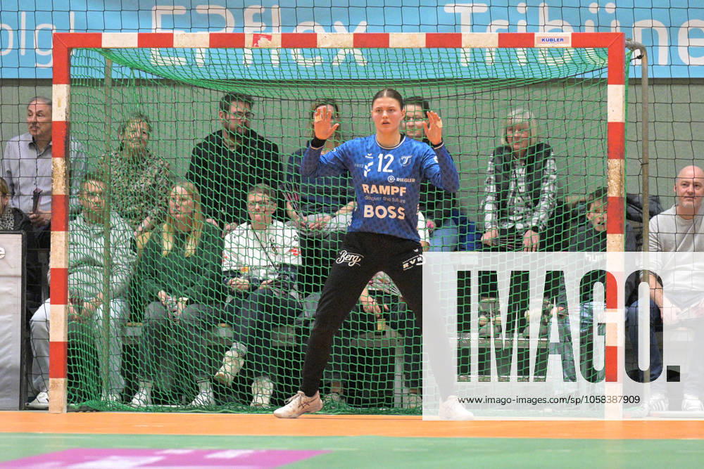 Marie Kristin Weiss TusSies Metzingen, 12 in goal TusSies Metzingen vs HSG Blomberg Lippe, Handball, HBF, 15 league matchday, 2024 2025 season, 01 02 2025 TusSies Metzingen vs HSG Blomberg Lippe, Handball, HBF, 15 league matchday, 2024 2025 season, 01 02 2025 Metzingen