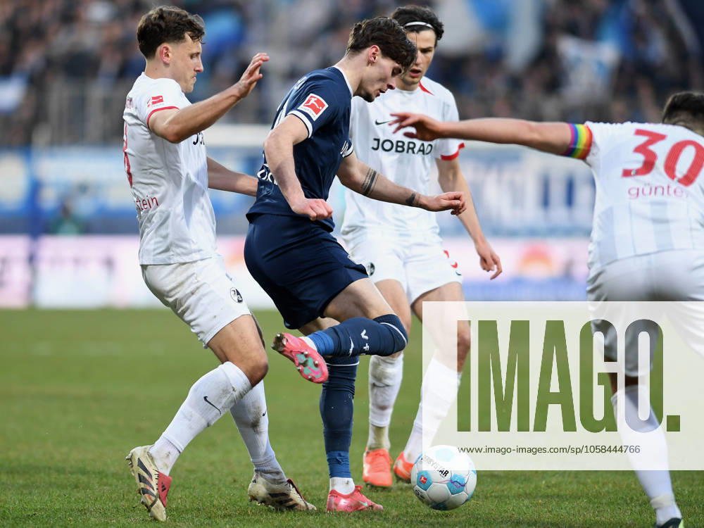 Maximilian Eggestein SC Freiburg and Moritz Broschinski VfL Bochum in a duel during the Bundesliga 1 match between VfL Bochum 1848 and SC Freiburg, Vonovia Ruhrstadion on February 01, 2025 in Bochum, Germany Photo by Ralf Treese DeFodi Images Maximilian Eggestein SC Freiburg and Moritz Broschinski VfL Bochum battle for the ball during the Bundesliga match between VfL Bochum 1848 and SC Freiburg at Vonovia Ruhrstadion on February 1, 2025 in Bochum, Germany Photo by Ralf Treese DeFodi Images DFL regulations prohibit any use of photographs as image sequences and or quasi video Photo by Ralf Treese DeFodi Images Defodi 521 BOCSCF20250201 080 Defodi-521 DFL regulations prohibit any use of photographs as image sequences and or quasi-video.