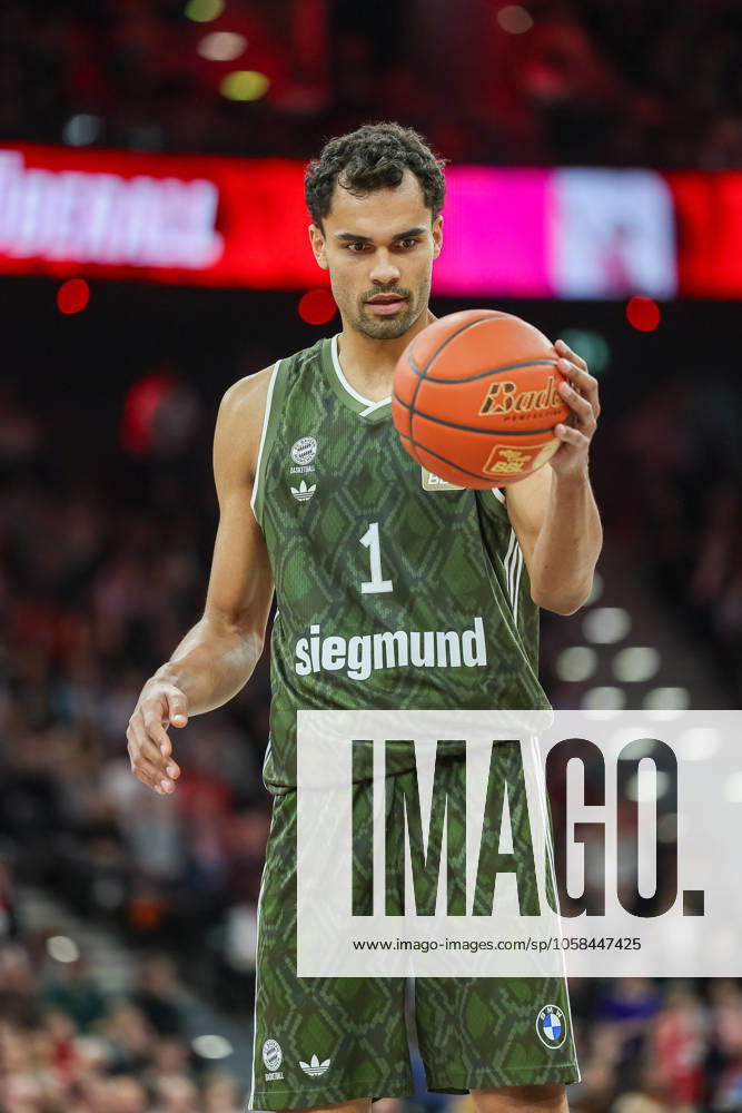Oscar da Silva FC Bayern Basketball, 01 at free throw, GER, FC Bayern Muenchen vs Alba Berlin, Basketball, easycredit Basketball Bundesliga, BBL, Matchday 19, Season 2024 2025, 02 02 2025, GER, FC Bayern Muenchen vs Alba Berlin, Basketball, easycredit Basketball Bundesliga, BBL, Matchday 19, Season 2024 2025, 02 02 2025 Muenchen