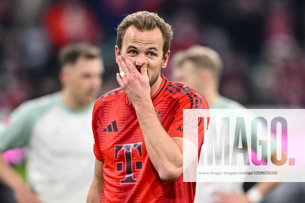 Harry Kane FC Bayern Muenchen gestures, gestures during the Bundesliga match between FC Bayern München and SV Werder Bremen, Allianz Arena on 07 February 2025 in Munich, Germany Photo by Harry Langer DeFodi Images Harry Kane FC Bayern Muenchen gestures during the Bundesliga match between FC Bayern München and SV Werder Bremen at Allianz Arena on February 7, 2025 in Munich, Germany Photo by Harry Langer DeFodi Images DFL regulations prohibit any use of photographs as image sequences and or quasi video Photo by Harry Langer DeFodi Images DFL regulations prohibit any use of photographs as image sequences and or quasi video Defodi 541 FCBSVW20250207 343 Defodi-541 DFL regulations prohibit any use of photographs as image sequences and or quasi-video.