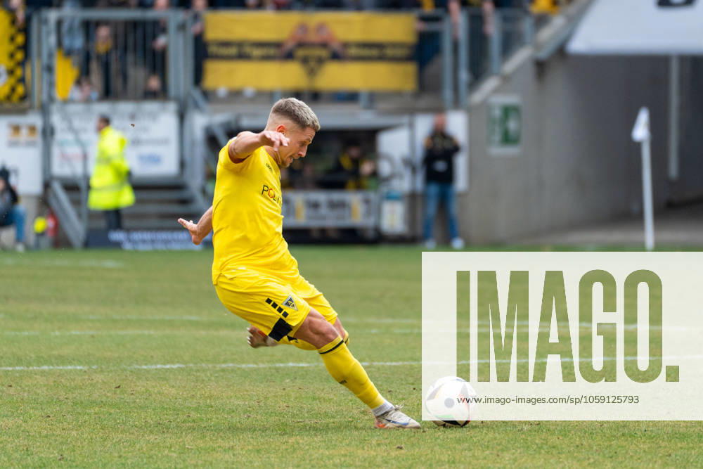 Lukas Scepanik Alemannia Aachen, 08 TSV Alemannia Aachen vs Borussia Dortmund II, Football, 3 Liga, 25 Matchday, Season 2024 2025, 22 02 2025 TSV Alemannia Aachen vs Borussia Dortmund II, Football, 3 Liga, 25 Matchday, Season 2024 2025, 22 02 2025 Aachen
