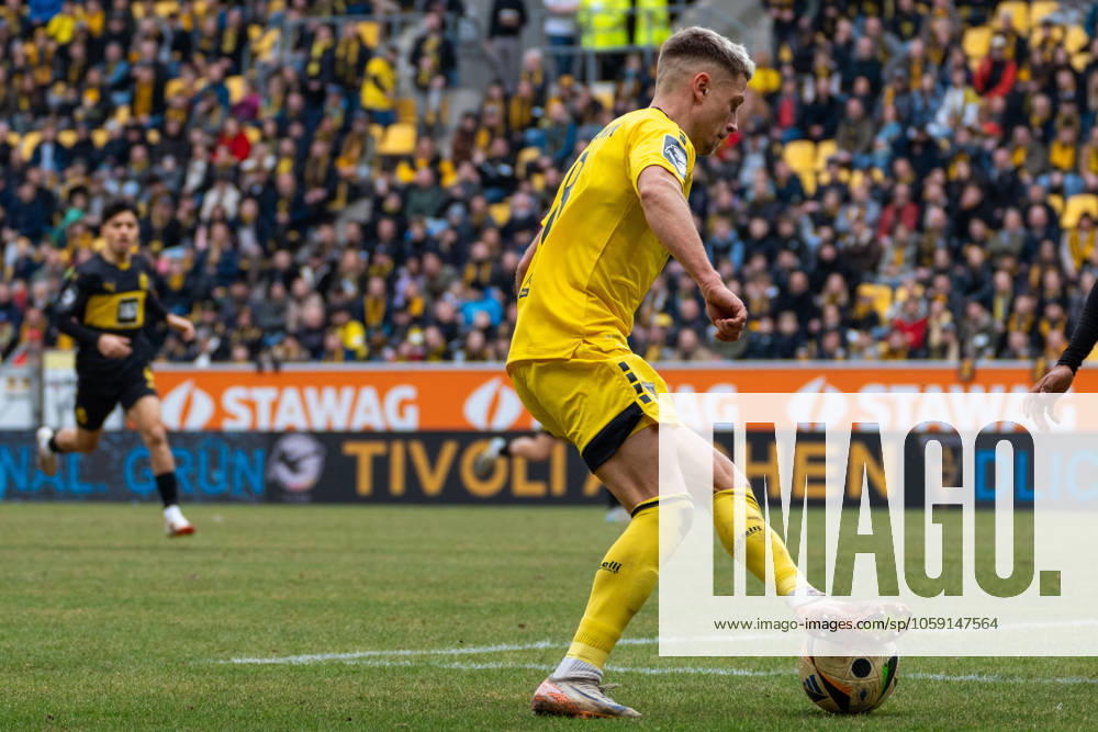 Lukas Scepanik Alemannia Aachen, 08 TSV Alemannia Aachen vs Borussia Dortmund II, Football, 3 Liga, 25 Matchday, Season 2024 2025, 22 02 2025 TSV Alemannia Aachen vs Borussia Dortmund II, Football, 3 Liga, 25 Matchday, Season 2024 2025, 22 02 2025 Aachen