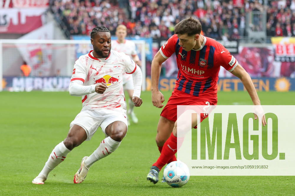Soccer 1 Bundesliga, RB Leipzig 1 FC Heidenheim, v l Ridle Baku Leipzig , Luca Kerber Heidenheim, 20 duel, duel, fight, tackle Leipzig
