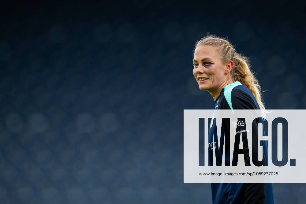 Guro Bergsvand of the Norwegian women s national football team during a training session on February 24, 2025 in Stavanger Photo Vegard Grott BILDBYRAN kod VG VG0717 bbeng fotboll football soccer fotball norge norway women dam nations league träning practice training trening