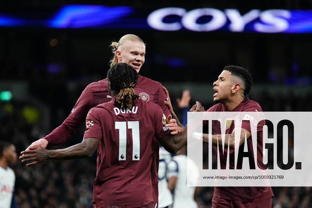 Erling Haland of Manchester City scores during the Premier League match between Tottenham Hotspur and Manchester City at Tottenham Hotspur Stadium, White Hart Lane, England on 26 February 2025.