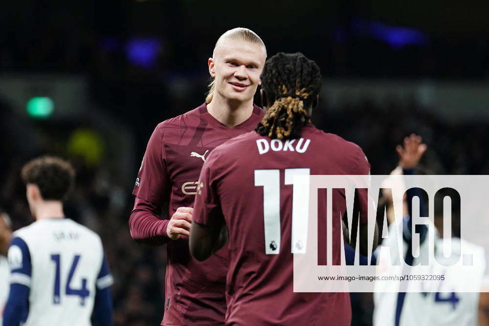 Erling Haland of Manchester City scores during the Premier League match between Tottenham Hotspur and Manchester City at Tottenham Hotspur Stadium, White Hart Lane, England on 26 February 2025.