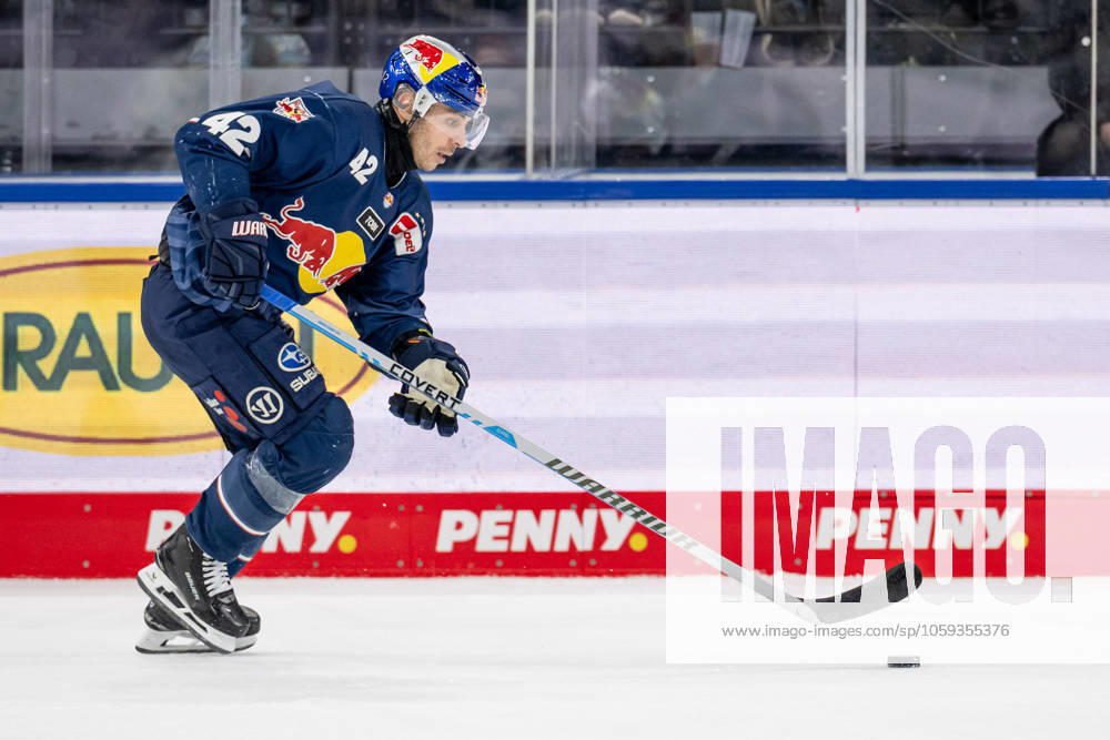 Yasin Ehliz EHC Red Bull Muenchen, 42 GER, EHC Red Bull Muenchen vs Eisbaeren Berlin, Ice Hockey, DEL, 49 Matchday, Season 2024 2025, 28 02 2025 GER, EHC Red Bull Muenchen vs Eisbaeren Berlin, Ice Hockey, DEL, 49 Matchday, Season 2024 2025, 28 02 2025 Muenchen