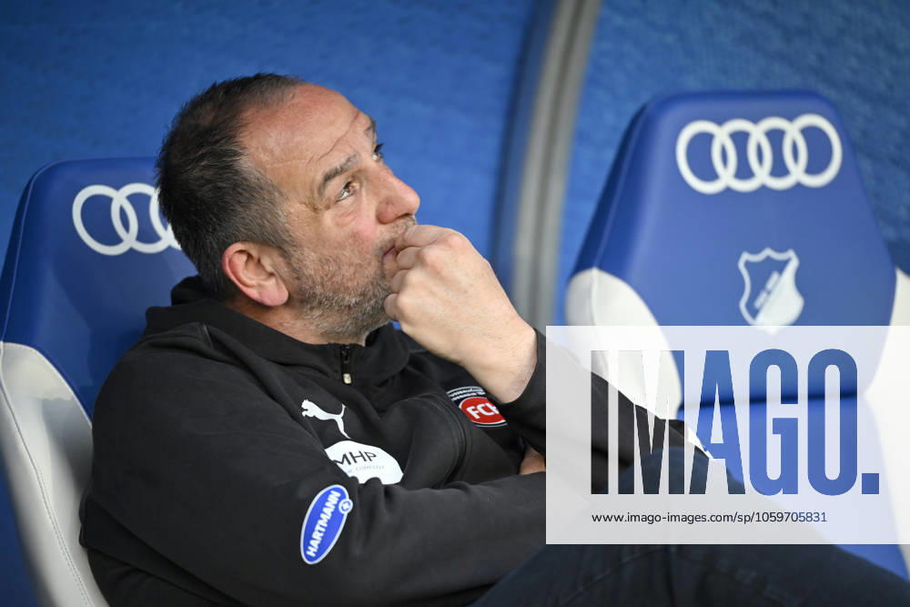 Before the start of the match Coach Frank Schmidt 1 FC Heidenheim 1846 FCH sits on the bench pensively TSG 1899 Hoffenheim vs 1 FC Heidenheim 1846 FCH 09 03 2025 DFL REGULATIONS PROHIBIT ANY USE OF PHOTOGRAPHS AS IMAGE SEQUENCES AND OR QUASI VIDEO TSG 1899 Hoffenheim vs 1 FC Heidenheim 1846 FCH