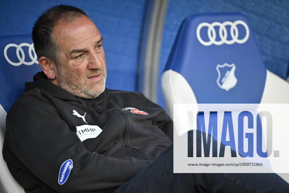 Before the start of the match Coach Frank Schmidt 1 FC Heidenheim 1846 FCH sits on the bench TSG 1899 Hoffenheim vs 1 FC Heidenheim 1846 FCH 09 03 2025 DFL REGULATIONS PROHIBIT ANY USE OF PHOTOGRAPHS AS IMAGE SEQUENCES AND OR QUASI VIDEO TSG 1899 Hoffenheim vs 1 FC Heidenheim 1846 FCH