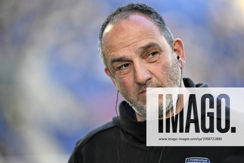Before the start of the match Coach Frank Schmidt 1 FC Heidenheim 1846 FCH Portrait pensive TSG 1899 Hoffenheim vs 1 FC Heidenheim 1846 FCH 09 03 2025 DFL REGULATIONS PROHIBIT ANY USE OF PHOTOGRAPHS AS IMAGE SEQUENCES AND OR QUASI VIDEO TSG 1899 Hoffenheim vs 1 FC Heidenheim 1846 FCH