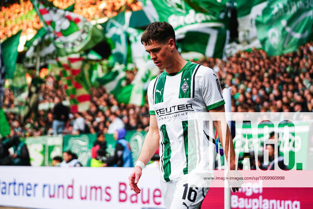 Philipp Sander Borussia Moenchengladbach, 16 GER, SV Werder Bremen vs Borussia Moenchengladbach, Football, Bundesliga, Matchday 26, Season 2024 25, 15 03 2025 DFL REGULATES PROHIBIT ANY USE OF PHOTOGRAPHS AS IMAGE SEQUENCES AND OR QUASI VIDEO GER, SV Werder Bremen vs Borussia Moenchengladbach, Football, Bundesliga, Matchday 26, Season 2024 25, 15 03 2025 Bremen