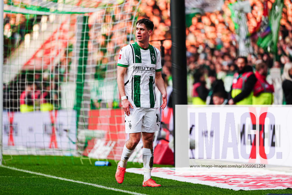 Philipp Sander Borussia Moenchengladbach, 16 GER, SV Werder Bremen vs Borussia Moenchengladbach, Football, Bundesliga, Matchday 26, Season 2024 25, 15 03 2025 DFL REGULATES PROHIBIT ANY USE OF PHOTOGRAPHS AS IMAGE SEQUENCES AND OR QUASI VIDEO GER, SV Werder Bremen vs Borussia Moenchengladbach, Football, Bundesliga, Matchday 26, Season 2024 25, 15 03 2025 Bremen