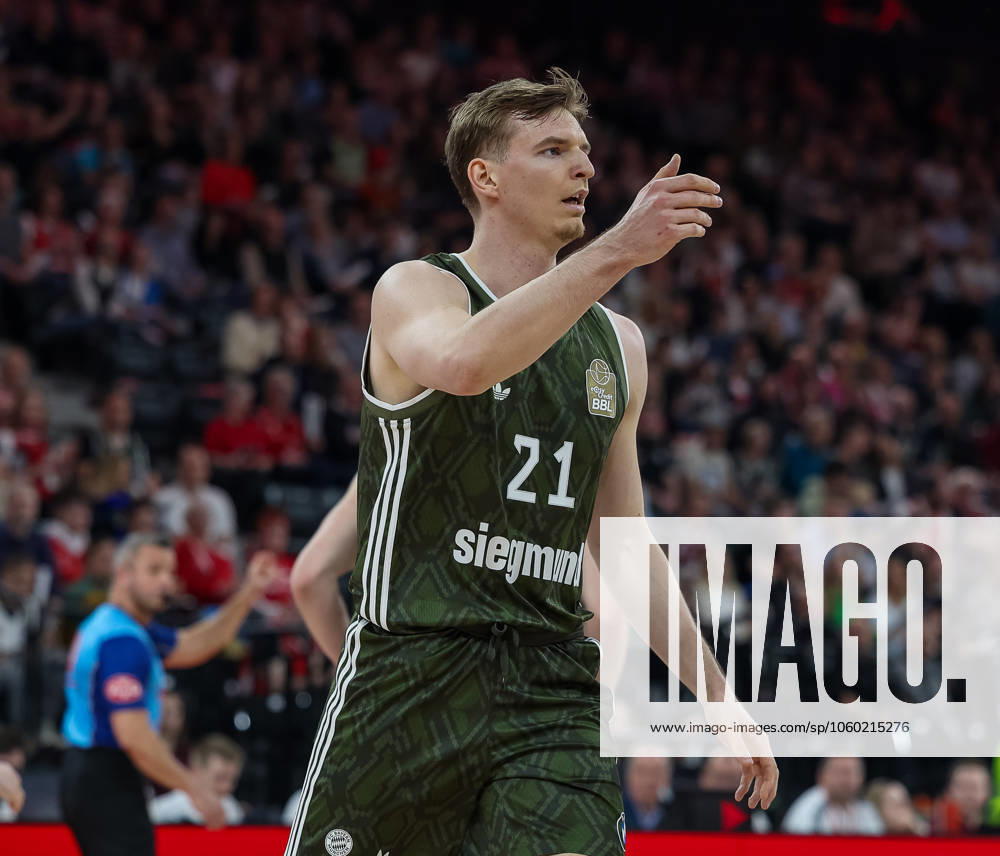 Justuz Hollatz FC Bayern Basketball, 21 , GER, FC Bayern Muenchen vs Rostock Seawolves, Basketball, easycredit Basketball Bundesliga, BBL, 25 Matchday, Season 2024 2025, 22 03 2025, GER, FC Bayern Muenchen vs Rostock Seawolves, Basketball, easycredit Basketball Bundesliga, BBL, 25 Matchday, Season 2024 2025, 22 03 2025 Muenchen