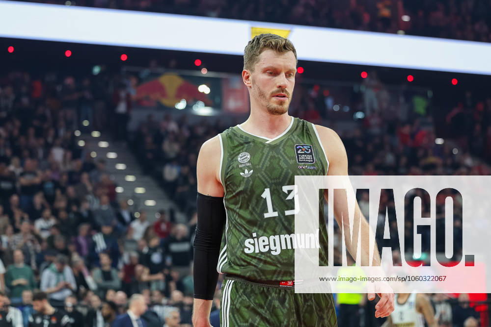 Andreas Obst FC Bayern Basketball, 13 , GER, FC Bayern Muenchen vs Partizan Belgrade, Basketball, Turkish Airlines Euroleague, Matchday 32, Season 2024 2025, 27 03 2025, GER, FC Bayern Muenchen vs Partizan Belgrade, Basketball, Turkish Airlines Euroleague, Matchday 32, Season 2024 2025, 27 03 2025 Muenchen