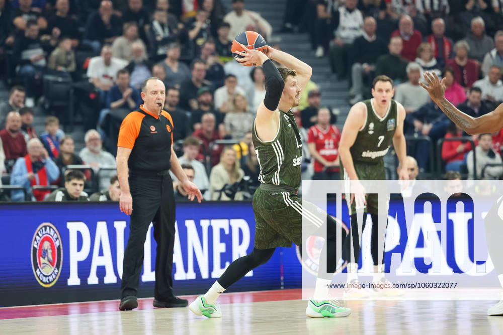 Andreas Obst FC Bayern Basketball, 13 , GER, FC Bayern Muenchen vs Partizan Belgrade, Basketball, Turkish Airlines Euroleague, Matchday 32, Season 2024 2025, 27 03 2025, GER, FC Bayern Muenchen vs Partizan Belgrade, Basketball, Turkish Airlines Euroleague, Matchday 32, Season 2024 2025, 27 03 2025 Muenchen