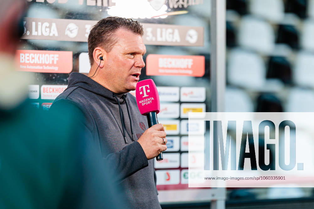 Uwe Koschinat Rot Weiss Essen, Head Coach in an interview with Magenta Sport GER, SC Verl vs Rot Weiss Essen, Football, 3 Liga, Matchday 30, Season 2024 2025, 28 03 2025 DFL Regulations prohibit any use of photographers as image sequences and or quasi video GER, SC Verl vs Rot Weiss Essen, Football, 3 Liga, Matchday 30, Season 2024 2025, 28 03 2025 Verl