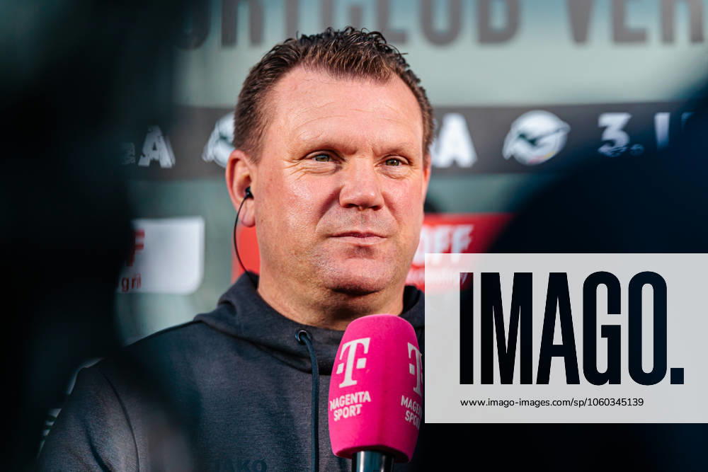 Uwe Koschinat Rot Weiss Essen, Head Coach in an interview with Magenta Sport GER, SC Verl vs Rot Weiss Essen, Football, 3 Liga, Matchday 30, Season 2024 2025, 28 03 2025 DFL Regulations prohibit any use of photographers as image sequences and or quasi video GER, SC Verl vs Rot Weiss Essen, Football, 3 Liga, Matchday 30, Season 2024 2025, 28 03 2025 Verl
