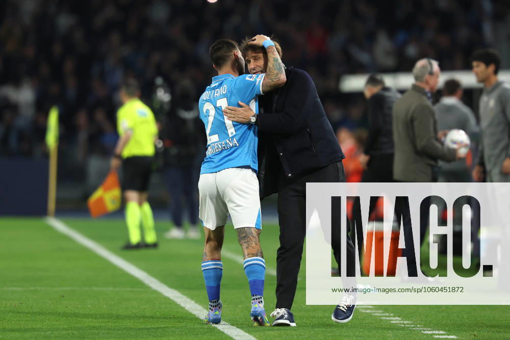 Napolis Matteo Politano celebrates after scoring 1-0 during the Serie A soccer match between Napoli and Milan at the Diego Armando Maradona Stadium in Naples, southern italy - Sunday , March 30 , 2025. - Soccer .