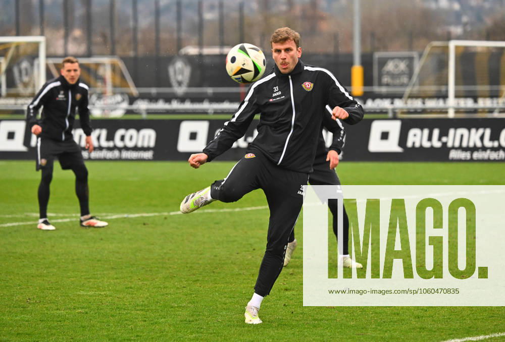 Christoph Daferner, SG Dynamo Dresden, training, soccer, soccer, 3 Liga, Dritte Liga, season 2024 2025, AOK PLUS Walter Fritzsch Akademie, Messering 18, Dresden, Ostragehege, 26 03 2025,