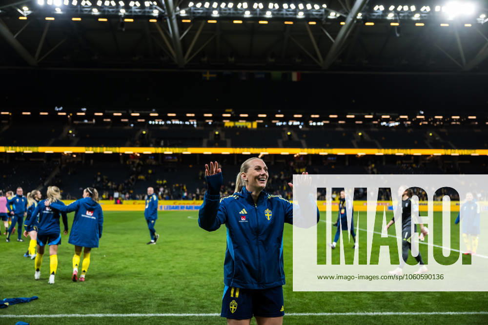 Stina Blackstenius of Sweden celebrates after the UEFA Women s Nations League football match between Sweden and Italy on April 4, 2025 in Stockholm Photo Maxim Thore BILDBYRAN kod MT EW0513 fotboll football soccer fotball nations league uefa womens nations league sverige sweden italien italy dam bbeng bbauto jubel