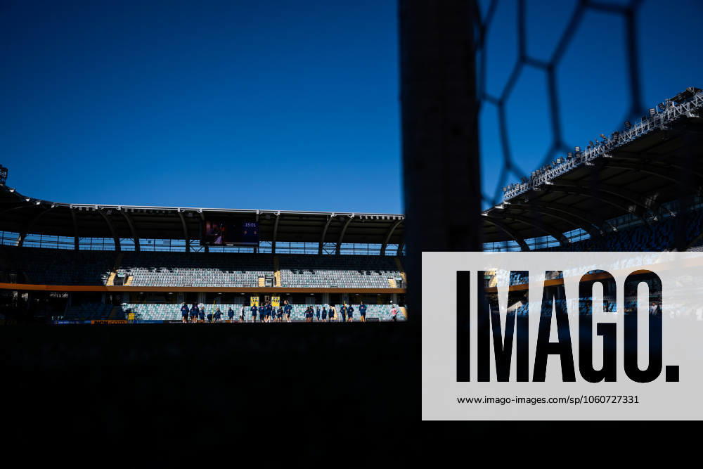 Players of the Swedish women s national football team during a training session on April 7, 2025 in Gothenburg Photo Mathias Bergeld BILDBYRAN code MB MB1126 fotboll football soccer fotball nations league uefa womens nations league träning practice training sverige sweden dam bbeng