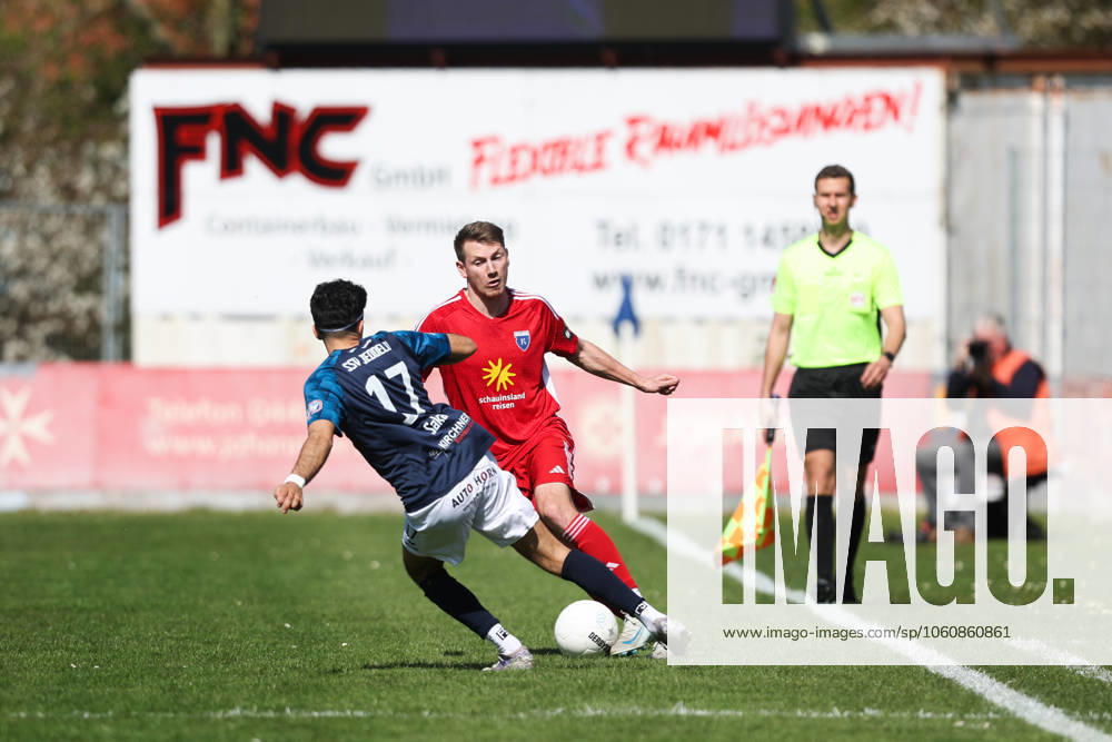 Soccer, Men, Regionalliga Nord, Matchday 30, SSV Jeddeloh II BSV Kickers Emden, Julian Stöhr red 3 BSV Kickers Emden in duel with Diyar Saka 17 blue SSV Jeddeloh II