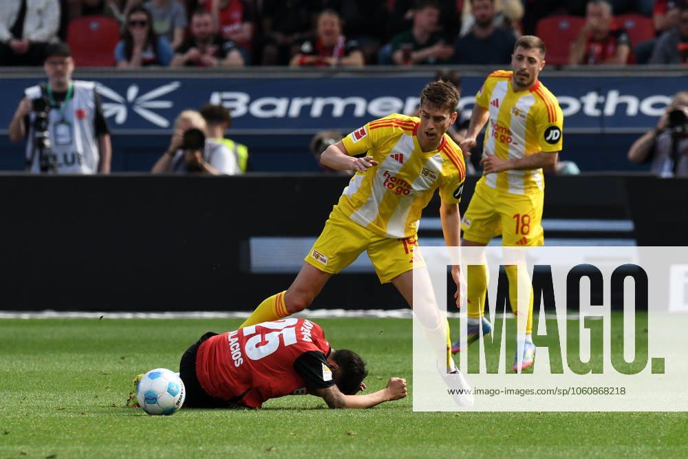 Janik Haberer 1 FC Union Berlin in duel with Ezequiel Palacios Bayer 04 Leverkusen GER, Bayer 04 Leverkusen vs 1 FC Union Berlin, Soccer, Bundesliga, Matchday 29, Season 2024 2025, 12 04 2025 DFL REGULATES PROHIBIT ANY USE OF PHOTOGRAPHS AS IMAGE SEQUENCES AND OR QUASI VIDEO GER, Bayer 04 Leverkusen vs 1 FC Union Berlin, Football, Bundesliga, Matchday 29, Season 2024 2025, 12 04 2025 Leverkusen