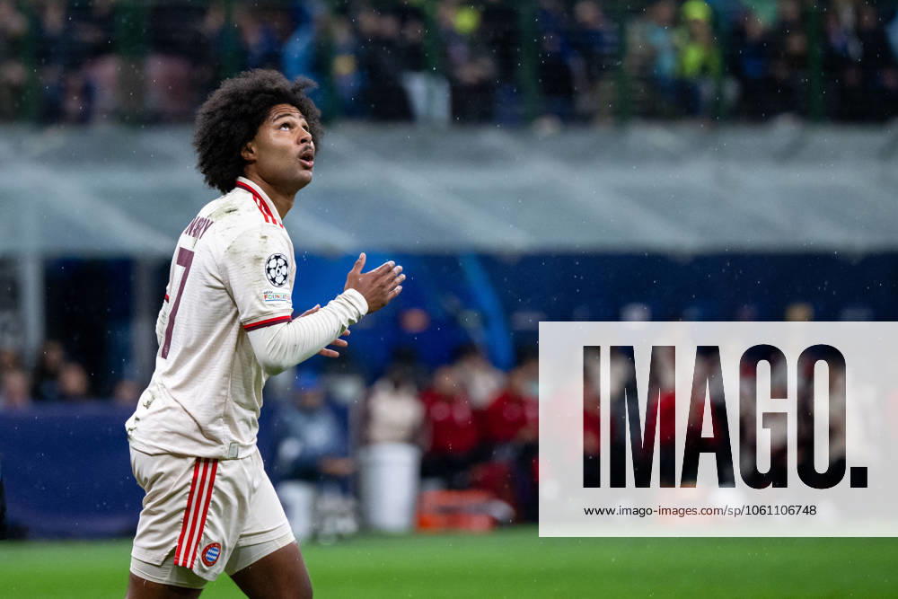 Serge Gnabry FC Bayern Muenchen, 07 angry about a missed goal chance, ITA, Inter Milan vs FC Bayern Muenchen, Football, UEFA Champions League, Quarter-final second leg, 2024 2025 season, 16 04 2025 ITA, Inter Milan vs FC Bayern Muenchen, Football, UEFA Champions League, Quarter-final second leg, 2024 2025 season, 16 04 2025 Milano