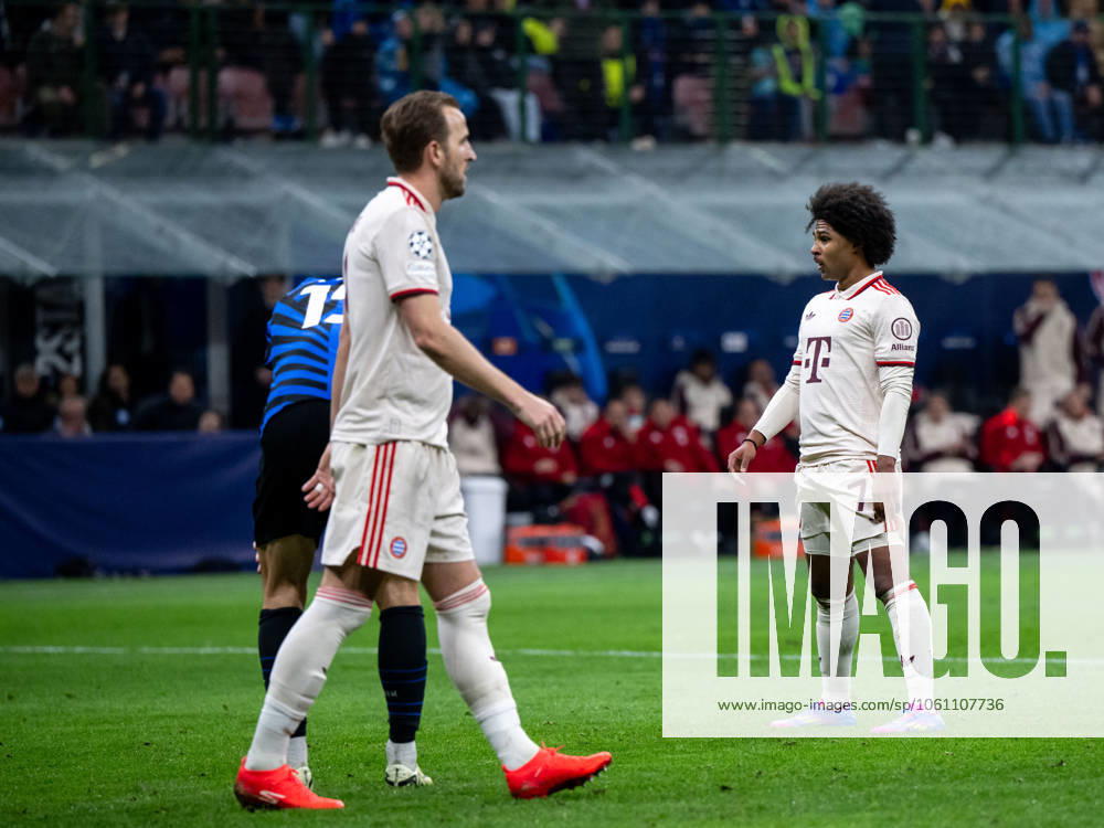 Serge Gnabry FC Bayern Muenchen, 07 is annoyed about a missed goal chance, in front Harry Kane FC Bayern Muenchen, 09 , ITA, Inter Milan vs FC Bayern Muenchen, Football, UEFA Champions League, Quarter-final second leg, 2024 2025 season, 16 04 2025 ITA, Inter Milan vs FC Bayern Muenchen, Football, UEFA Champions League, Quarter-final second leg, 2024 2025 season, 16 04 2025 Milano