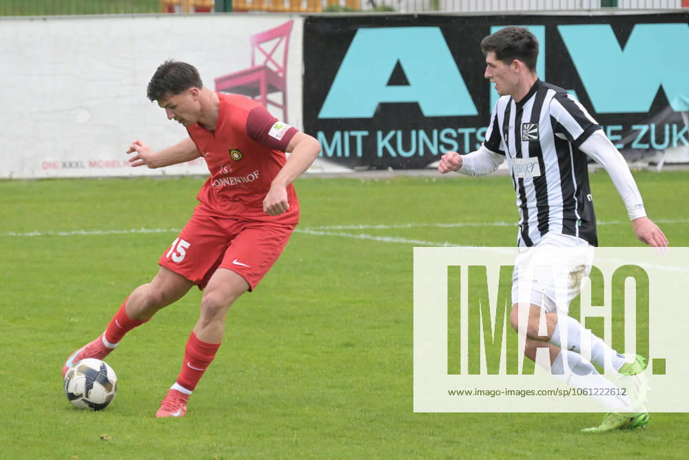 Antonis Aidonis SG Sonnenhof Großaspach, 15 in duel with Yannick Spaet FC 08 Villingen II, 11 FC 08 Villingen II vs SG Sonnenhof Großaspach, Football, Oberliga Baden Wuerttemberg, Matchday 28, Season 2024 2025, 20 04 2025 FC 08 Villingen II vs SG Sonnenhof Großaspach , Football, Oberliga Baden Wuerttemberg, Matchday 28 , Season 2024 2025 , 20 04 2025 Villingen