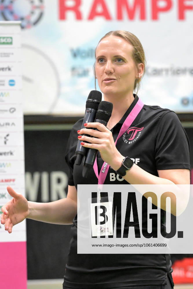 Miriam Hirsch TusSies Metzingen, Coach at the PK TusSies Metzingen vs BVB Borussia Dortmund Handball, Handball, HBF, Playoff, Quarterfinal Game 2, Season 2024 2025, 26 04 2025 TusSies Metzingen vs BVB Borussia Dortmund Handball, Handball, HBF, Playoff, Quarterfinal Game 2, Season 2024 2025, 26 04 2025 Metzingen