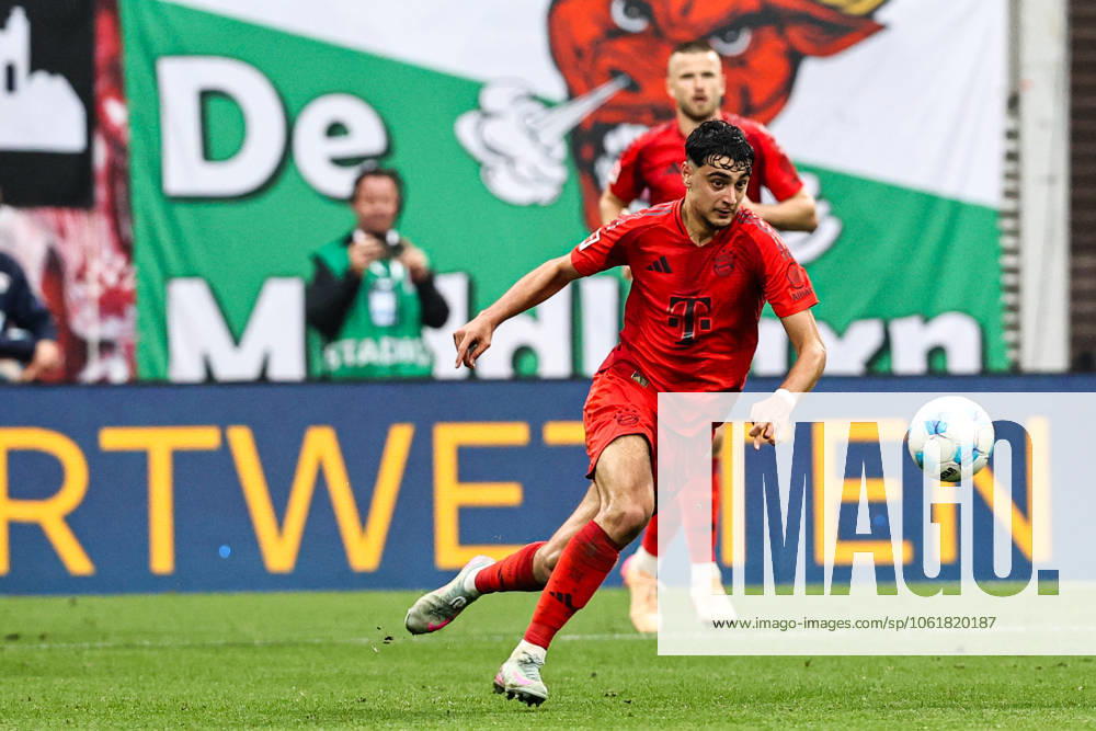 Aleksandar Pavlovic FC Bayern Munich,45 1 Soccer Bundesliga Season 2024 2025 Point Match RB Leipzig vs FC Bayern Munich at the Red Bull Arena in Leipzig Action,Soccer,Germany,Man,Men
