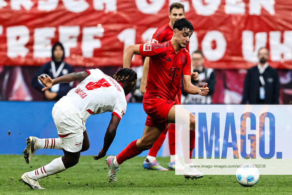 Aleksandar Pavlovic FC Bayern Munich,45 vs Amadou Haidara RB Leipzig,8 1 Soccer Bundesliga Season 2024 2025 Point Match RB Leipzig vs FC Bayern Munich at the Red Bull Arena in Leipzig Action,Soccer,Germany,Man,Men