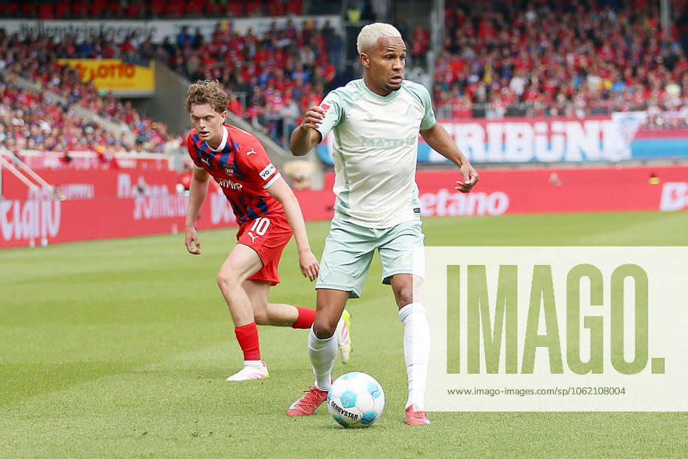 Soccer 1 Bundesliga, 1 FC Heidenheim Werder Bremen v l Felix Agu SV Werder Bremen Heidenheim