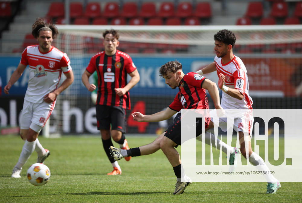 Halle Saale Saxony Anhalt Leuna Chemie Stadion Sport Football Hallescher FC Halle HFC Regionalliga Nordost 4 Liga Men Season 2024 2025 Landespokal FSA Final Cup Final 2025 Hallescher FC 1 FC Lok Stendal Alexander Schleicher FC Lok Stendal Serhat Polat 77 Hallescher FC