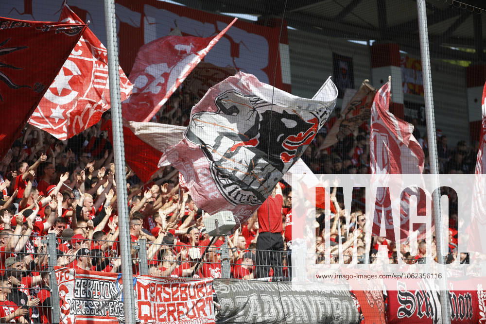 Halle Saale Sachsen Anhalt Leuna Chemie Stadion Sport Fußball Hallescher FC Halle HFC Regionalliga Nordost 4 Liga Männer Saison 2024 2025 Landespokal FSA Finale Pokalfinale 2025 Hallescher FC 1 FC Lok Stendal hfc fans