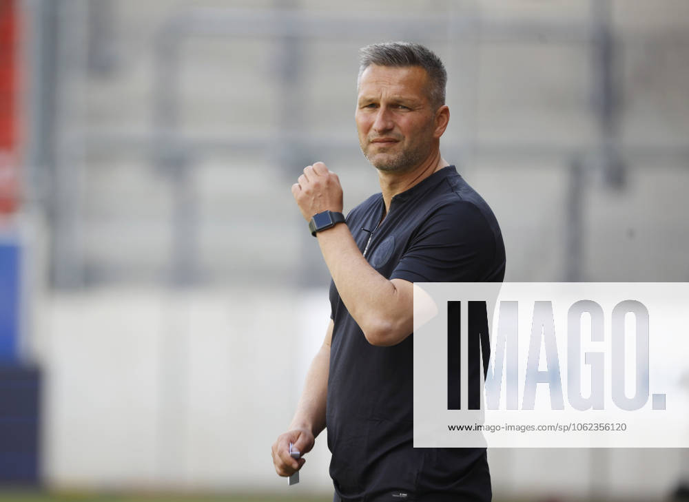 Halle Saale Saxony Anhalt Leuna Chemie Stadion Sport Football Hallescher FC Halle HFC Regionalliga Nordost 4 Liga Männer Season 2024 2025 Landespokal FSA Final Cup Final 2025 Hallescher FC 1 FC Lok Stendal Jörn Schulz Coach FC Lok Stendal