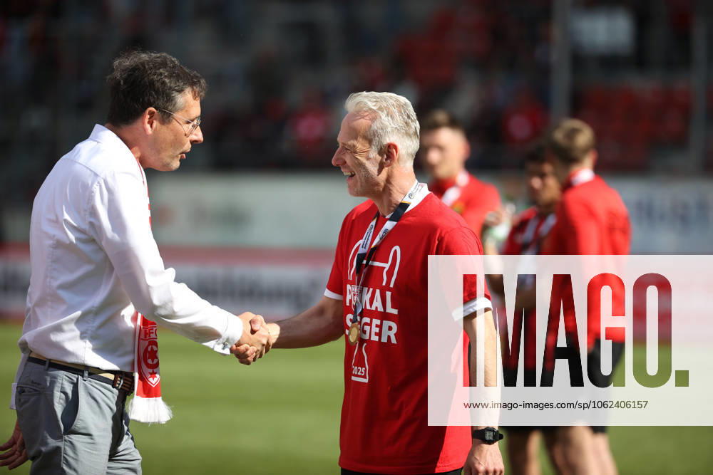 Halle Saale Sachsen Anhalt Leuna Chemie Stadion Sport Football Hallescher FC Halle HFC Regionalliga Nordost 4 Liga Männer Season 2024 2025 Landespokal FSA Final Cup Final 2025 Hallescher FC 1 FC Lok Stendal 1 0 Lord Mayor City of Halle Saale Dr Alexander Vogt Mark Zimmermann Coach Hallescher FC