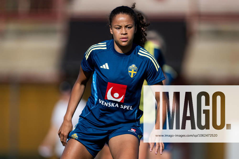 Felicia Schröder of the Swedish womens national football team during a training session on May 26, 2025 in Fidenza Photo Ludvig Thunman BILDBYRAN code LT LT0701 fotboll football soccer fotball träning practice training sverige sweden dam bbeng