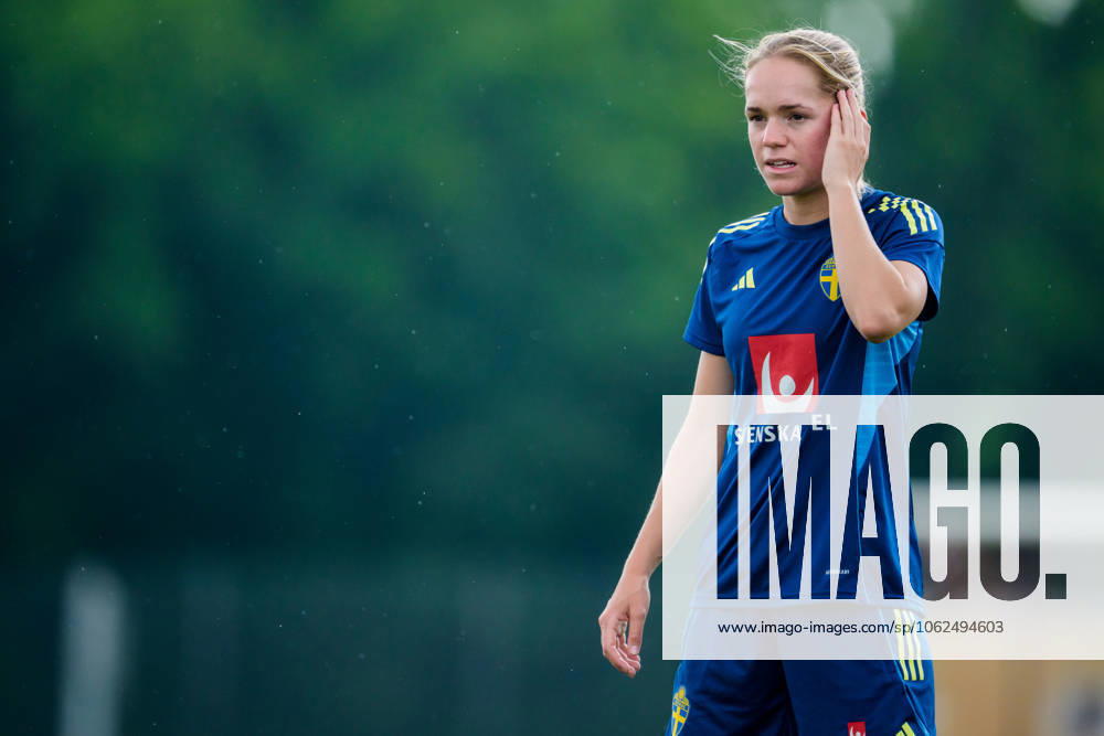 Hanna Lundkvist of the Swedish womens national football team during a training session on May 27, 2025 in Fidenza Photo Ludvig Thunman BILDBYRAN kod LT LT0702 fotboll football soccer fotball sverige sweden dam bbeng