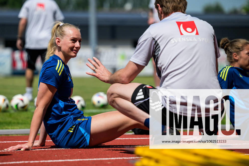 Stina Blackstenius of the Swedish womens national football team during a training session on May 28, 2025 in Fidenza Photo Ludvig Thunman BILDBYRAN code LT LT0703 fotboll football soccer fotball träning practice training sverige sweden dam bbeng