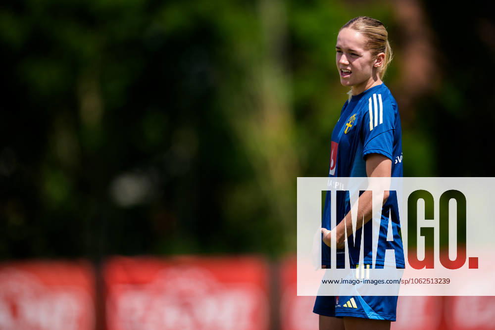 Hanna Lundkvist of the Swedish womens national football team during a training session on May 28, 2025 in Fidenza Photo Ludvig Thunman BILDBYRAN code LT LT0703 fotboll football soccer fotball träning practice training sverige sweden dam bbeng