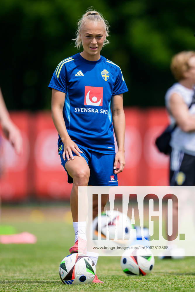 Hanna Bennison of the Swedish womens national football team during a training session on May 28, 2025 in Fidenza Photo Ludvig Thunman BILDBYRAN code LT LT0703 fotboll football soccer fotball träning practice training sverige sweden dam bbeng